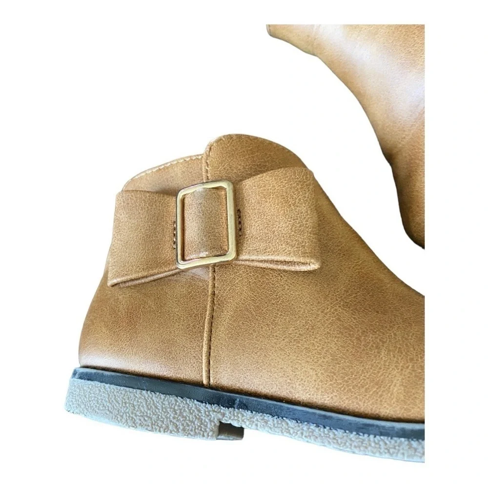 CHILDRENS PLACE-GIRLS BOOTS-SIZE 8